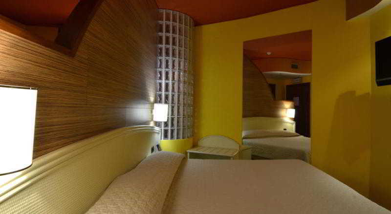Welcome Hotel 레냐노 외부 사진